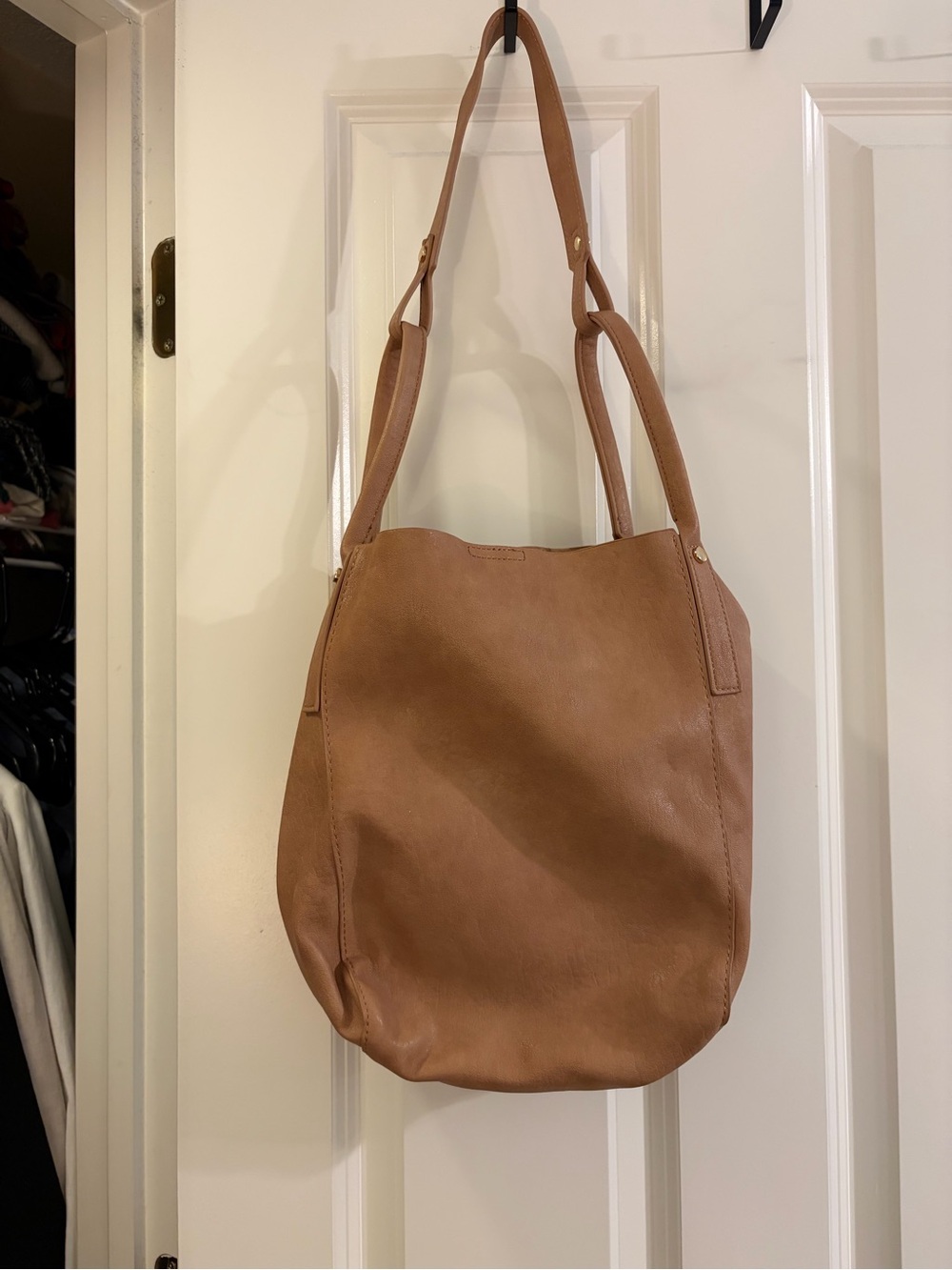Anthropologie Soft Pebble Leather Shoulder Bag in Tan - Picture 3 of 5